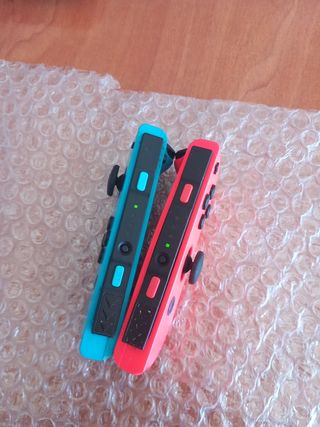 Joycons Nintendo Azul y Rojo