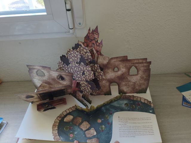 A Bela Adormecida - Um Livro Pop-Up