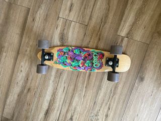 Skate 4 ruedas. Buen estado.