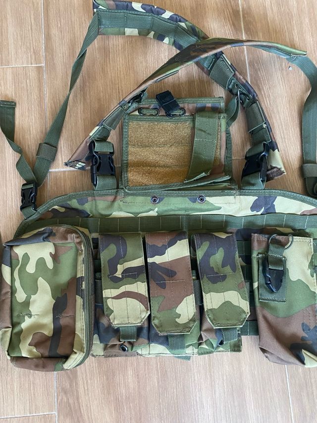 Chaleco táctico camuflaje militar