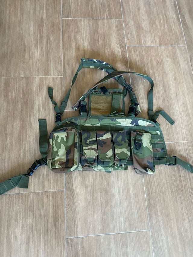 Chaleco táctico camuflaje militar