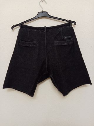 Pantalón corto Bershka negro talla L