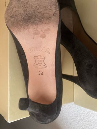 Zapatos de tacón Unisa marrones