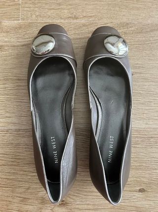 Zapatos Nine West grises talla 39