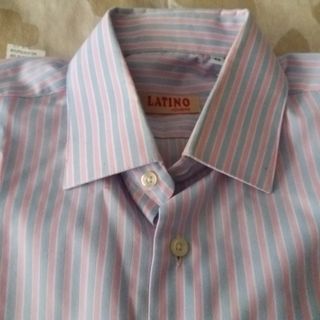 Camisa de rayas Latino hombre