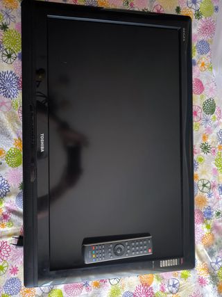 TV Toshiba 32 LCD