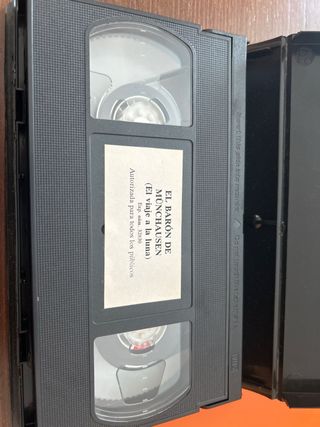 VHS El Barón de Münchausen Viaje a la Luna