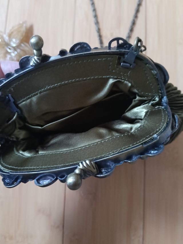 Borsetta stile vintage raso verde e oro