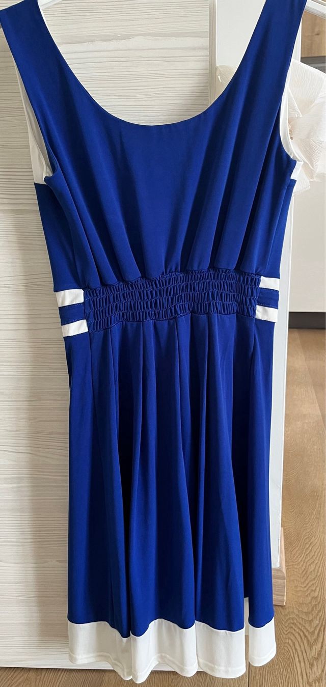 Abito midi blu e bianco