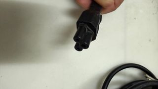 Cables de conexión eléctrica varios 3€ unidad