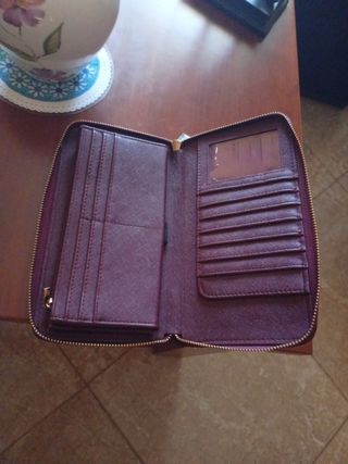 Cartera monedero beige, oro y morado