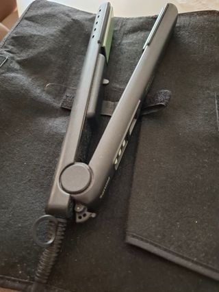 Plancha de pelo Philips SalonStraight Jade