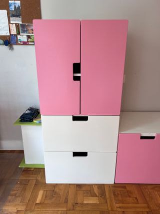 Armario STUVA IKEA rosa y blanco perfecto estado