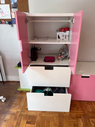 Armario STUVA IKEA rosa y blanco perfecto estado
