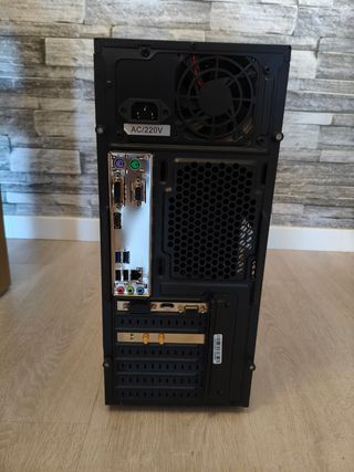 PC Sobremesa NOX i5-10400 8GB 240 SSD gráfica 2GB