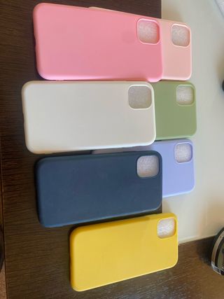 Fundas iPhone 11 Varios Colores 5 euros cada una