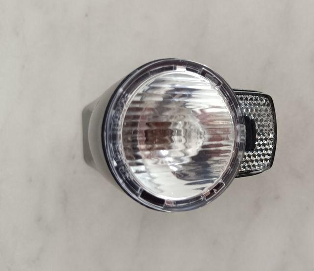 Accesorios bicicleta. Luces, timbre