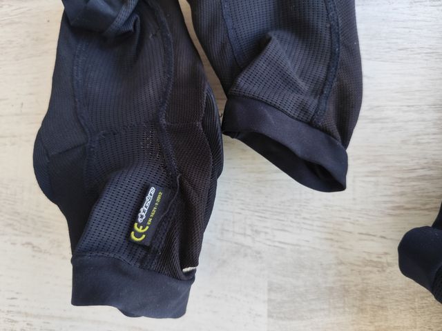 Coderas y Rodilleras Alpinestars