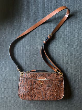 Bolso con estampado floral 