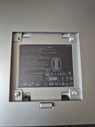 Monitor Dell 27 2K IPS con Brazo