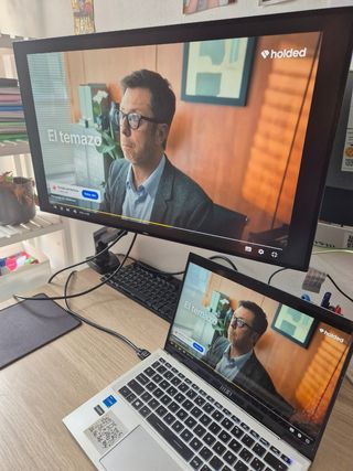 Monitor Dell 27 2K IPS con Brazo