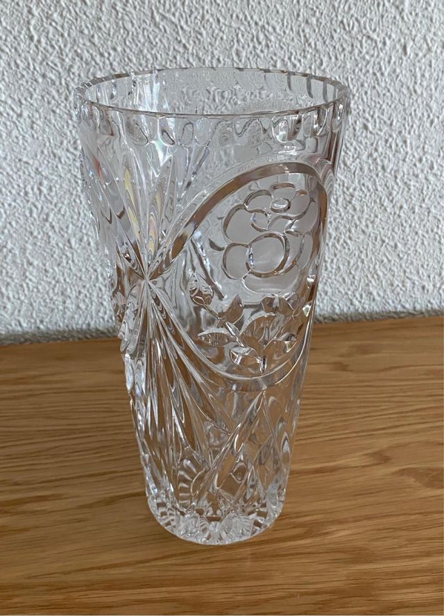 Florero Cristal Tallado Diseño Floral