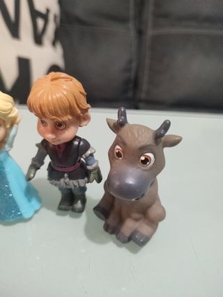Muñecos Frozen: Anna, Elsa, Olaf, Kristoff y Sven