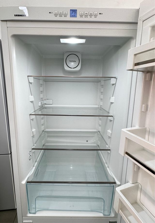 FRIGORÍFICO COMBI NO FROST MARCA LIEBHERR A++