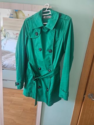 Gabardina verde corta Talla S