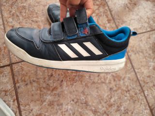 Deportivas Adidas niño azul