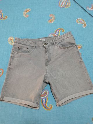 2 Bermudas Vaqueras Talla M