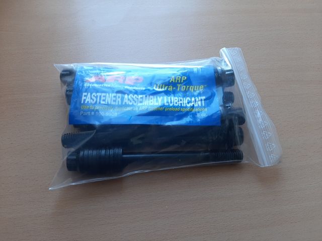 Kit espárragos culata ARP