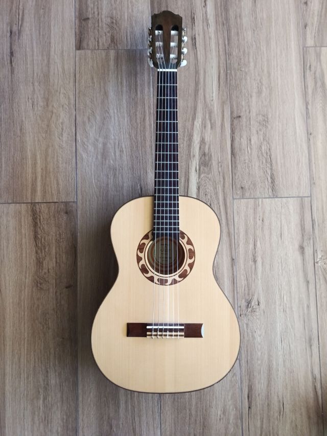 Guitarra Clásica Italiana Silver Sound