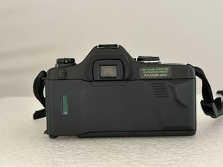 Cámara Yashica 108 Multiprogram + Objetivo