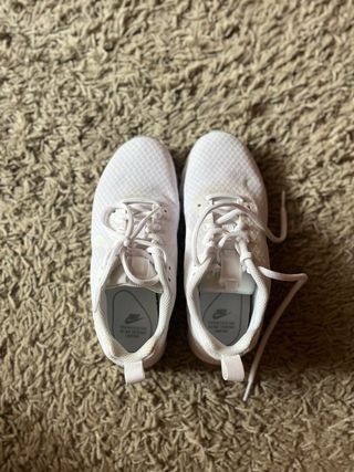 Zapatillas Nike Air Max Motion LW Blancas 36.5