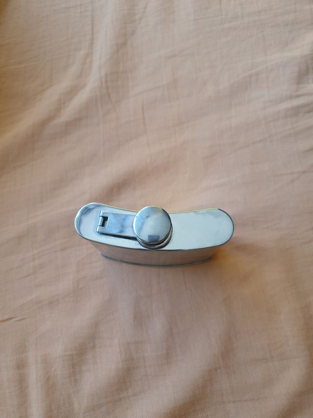 Petaca Licorera Metálica con poco uso!!