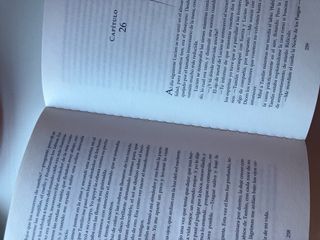 Una corte de rosas y espinas