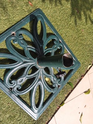 Pie de parasol de hierro fundido