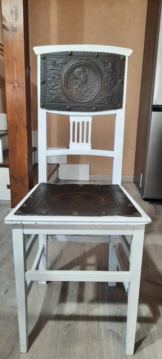 80 euros!Conjunto mesa y sillas. OFERTA!!!
