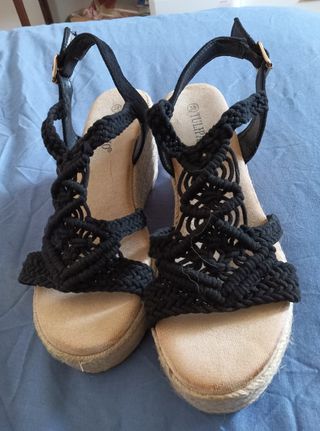 Sandalias cuña TULIP negras talla 38