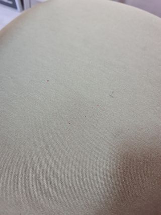 Silla de oficina verde y blanca