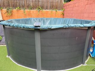 piscina y bomba Filtro Arena Intex SF90220-1