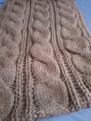 Bufandas Infinitas Grises y Rojas, nueva sin usar,