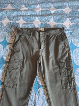 Pantalones Cargo Verdes