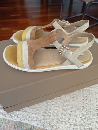 Sandalias Geox Mujer Beige