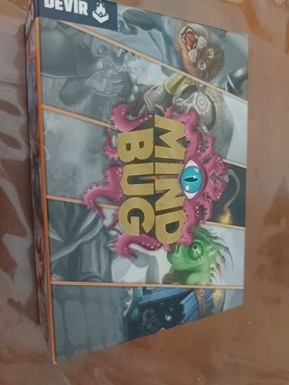 Mindbug juego de cartas