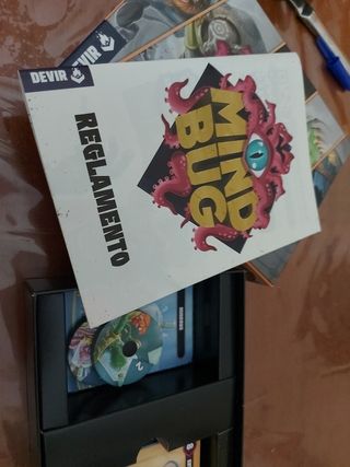 Mindbug juego de cartas