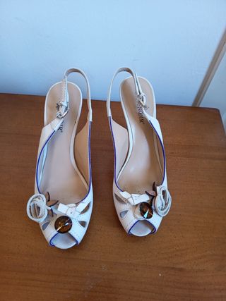 Zapatos de fiesta Capo Noir blancos