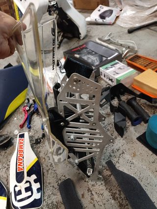 Husqvarna 701 Varios Repuestos