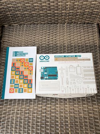 Arduino Starter Kit + Libro de proyectos